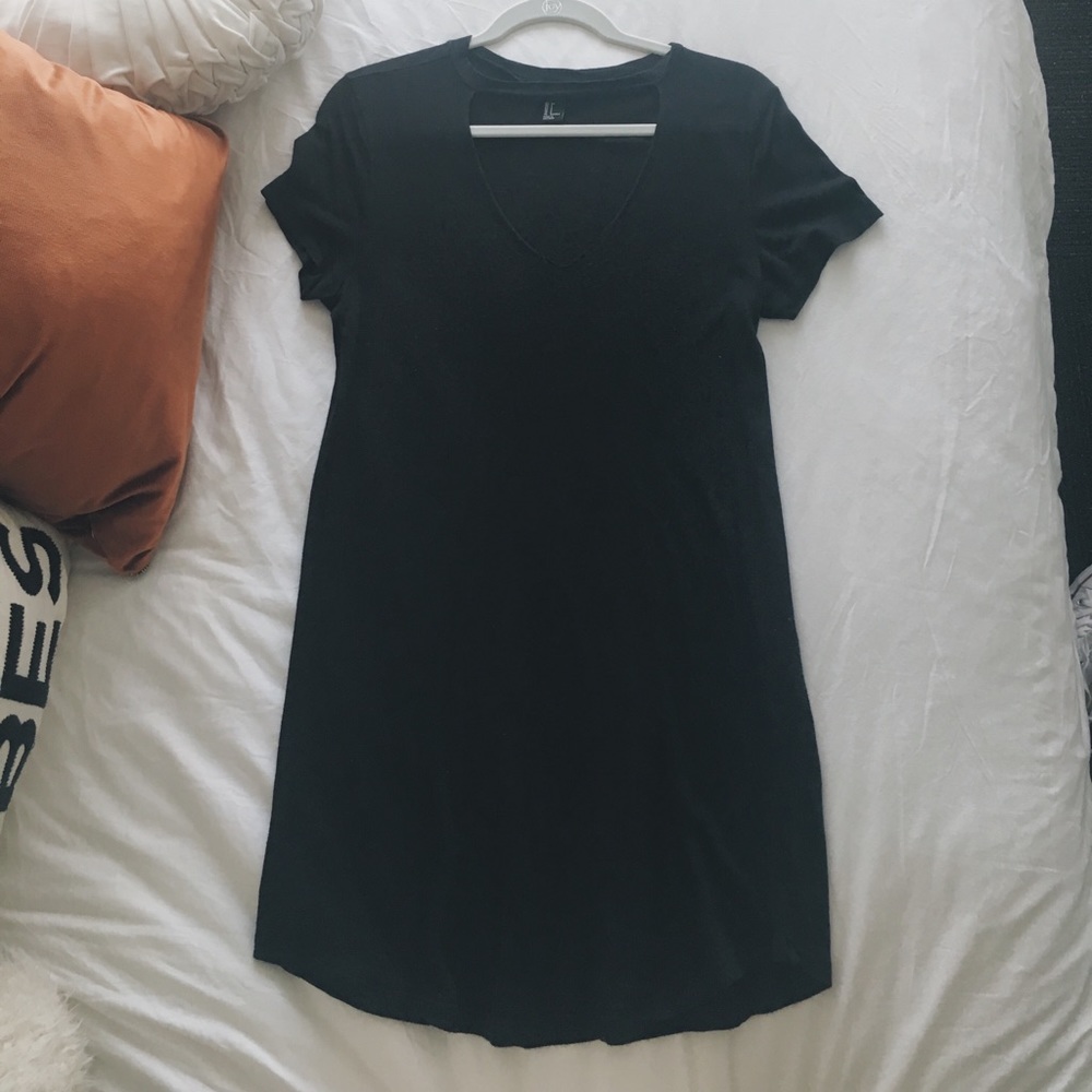 Forever 21 black t-shirt dress
